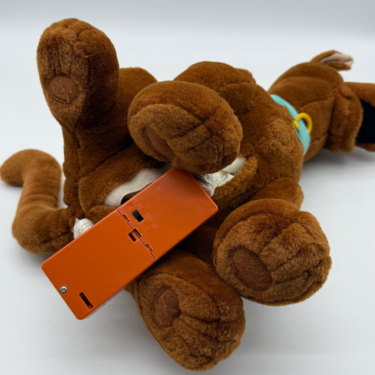 Scooby Doo 12' Thinkway Toys Electronic plush (non working)