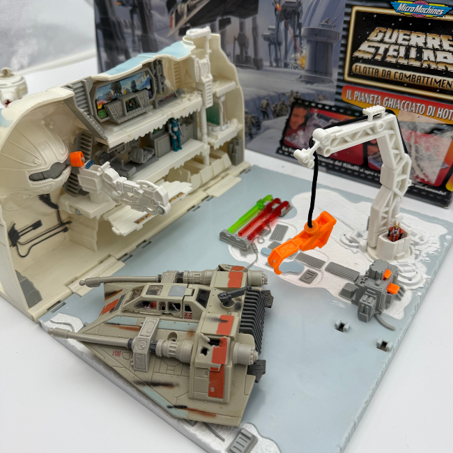 Star Wars Galoob Micro Machines Action Fleet Ice Planet Hoth Playset