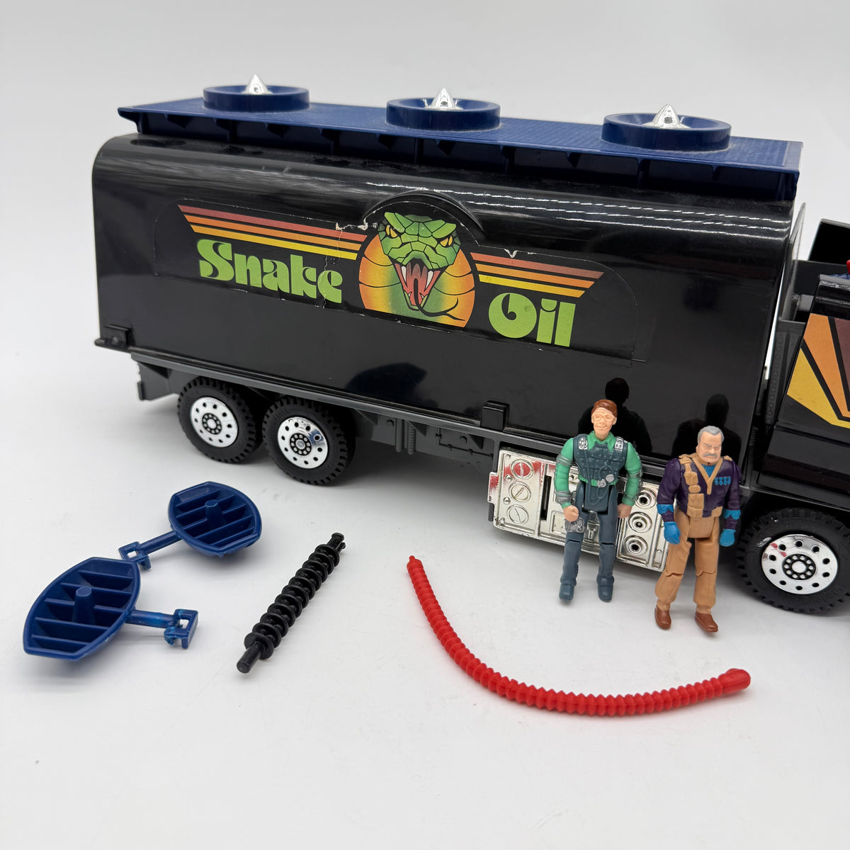 M.A.S.K. Series 2 Outlaw 1986 + Figures Incomplete