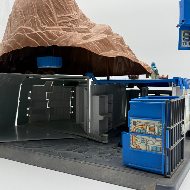 MASK Vintage 1985 Boulder Hill Boxed Playset