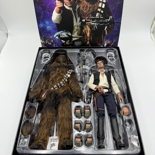 Hot Toys MMS263 Star Wars Han Solo and Chewbacca 1/6 Scale Action Figures
