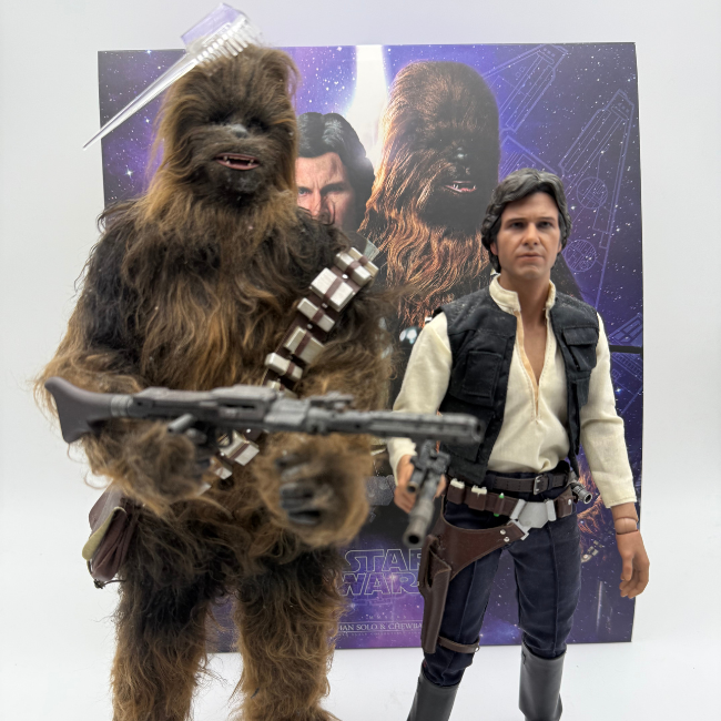 Hot Toys MMS263 Star Wars Han Solo and Chewbacca 1/6 Scale Action Figures