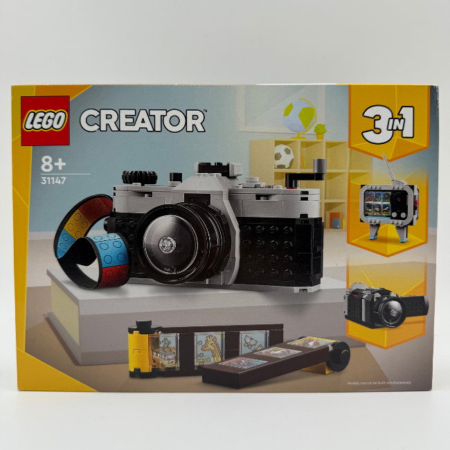 LEGO creator 3 in 1 Camera 31147 sealed set (Copy)