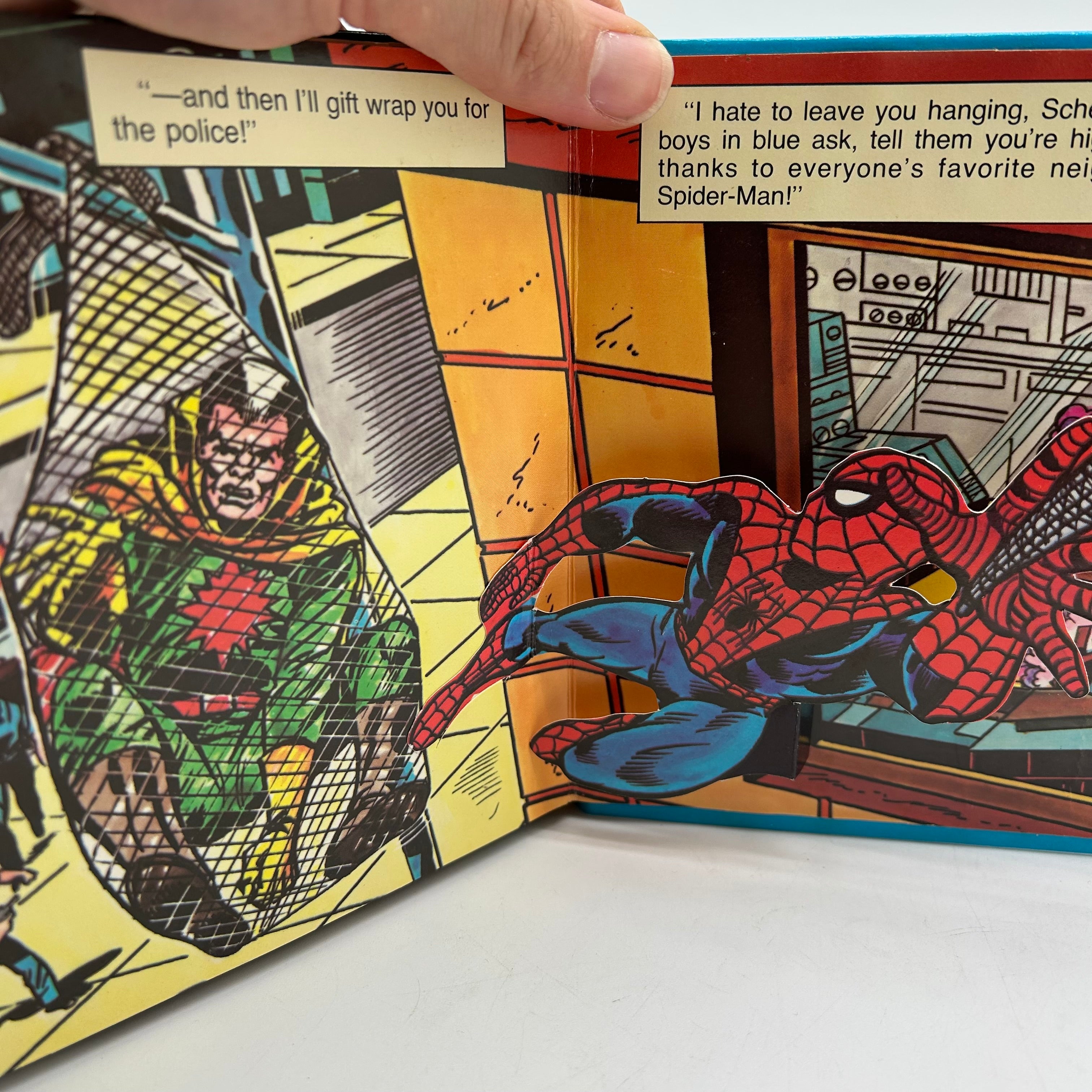 Spiderman 1982 Amazing Spiderman Pop-Up Book The Schemer Strikes