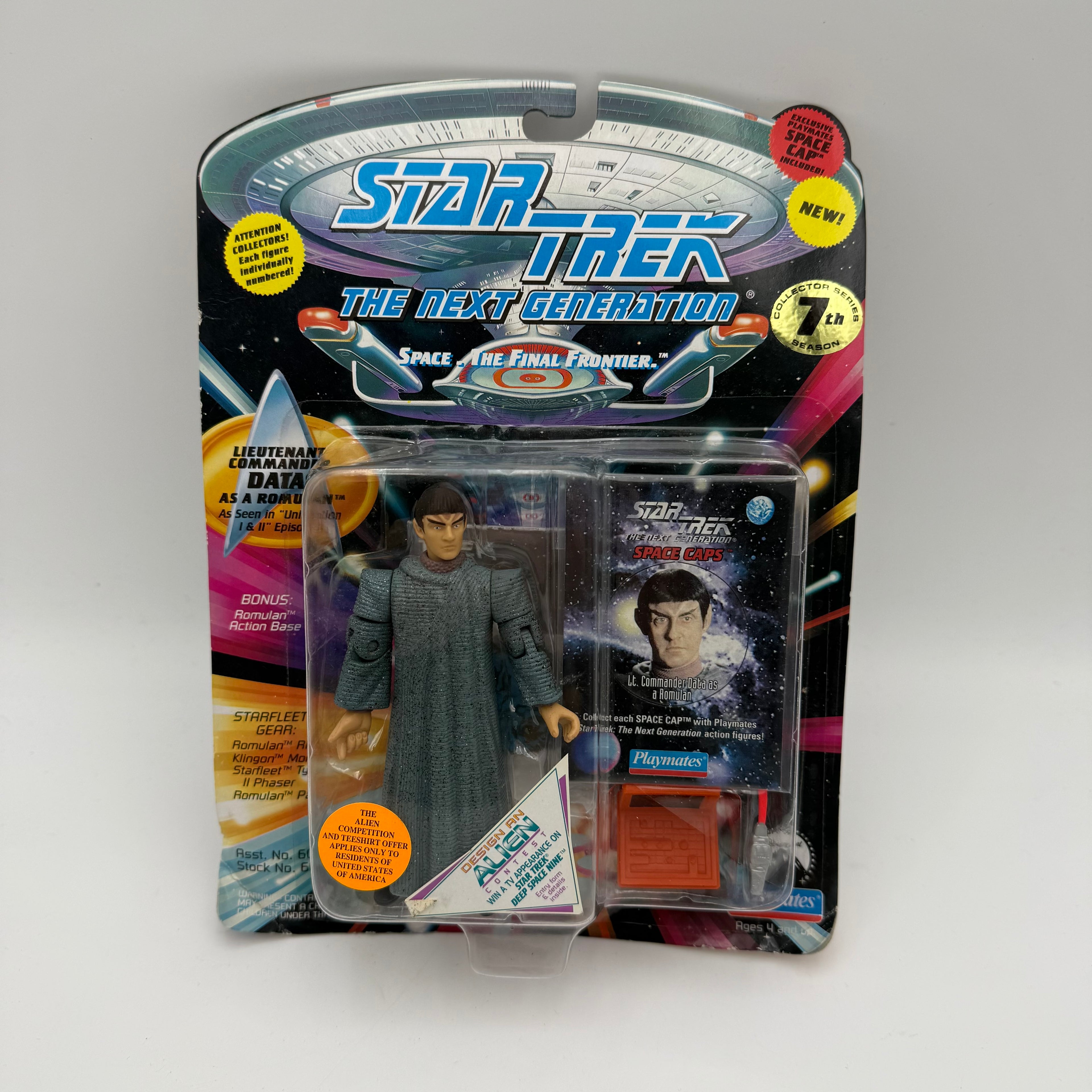 Star Trek Playmates Lieutenant Commander Data Carded Action Figure (2)