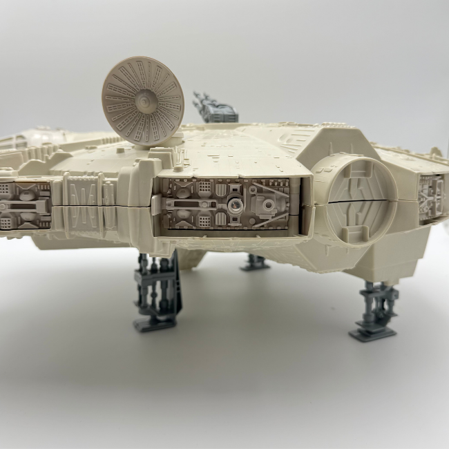 Star Wars Vintage ROTS 1983 Millenium Falcon Boxed Complete