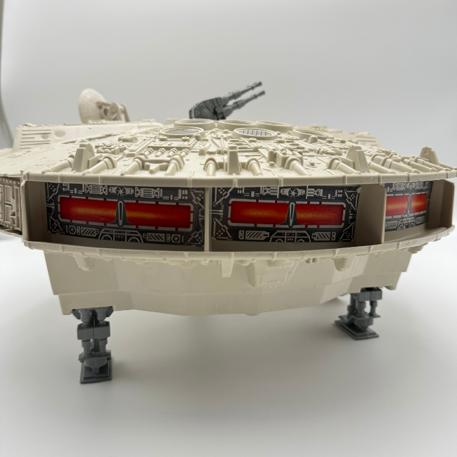 Star Wars Vintage ROTS 1983 Millenium Falcon Boxed Complete