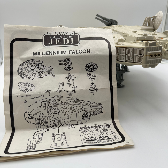 Star Wars Vintage ROTS 1983 Millenium Falcon Boxed Complete