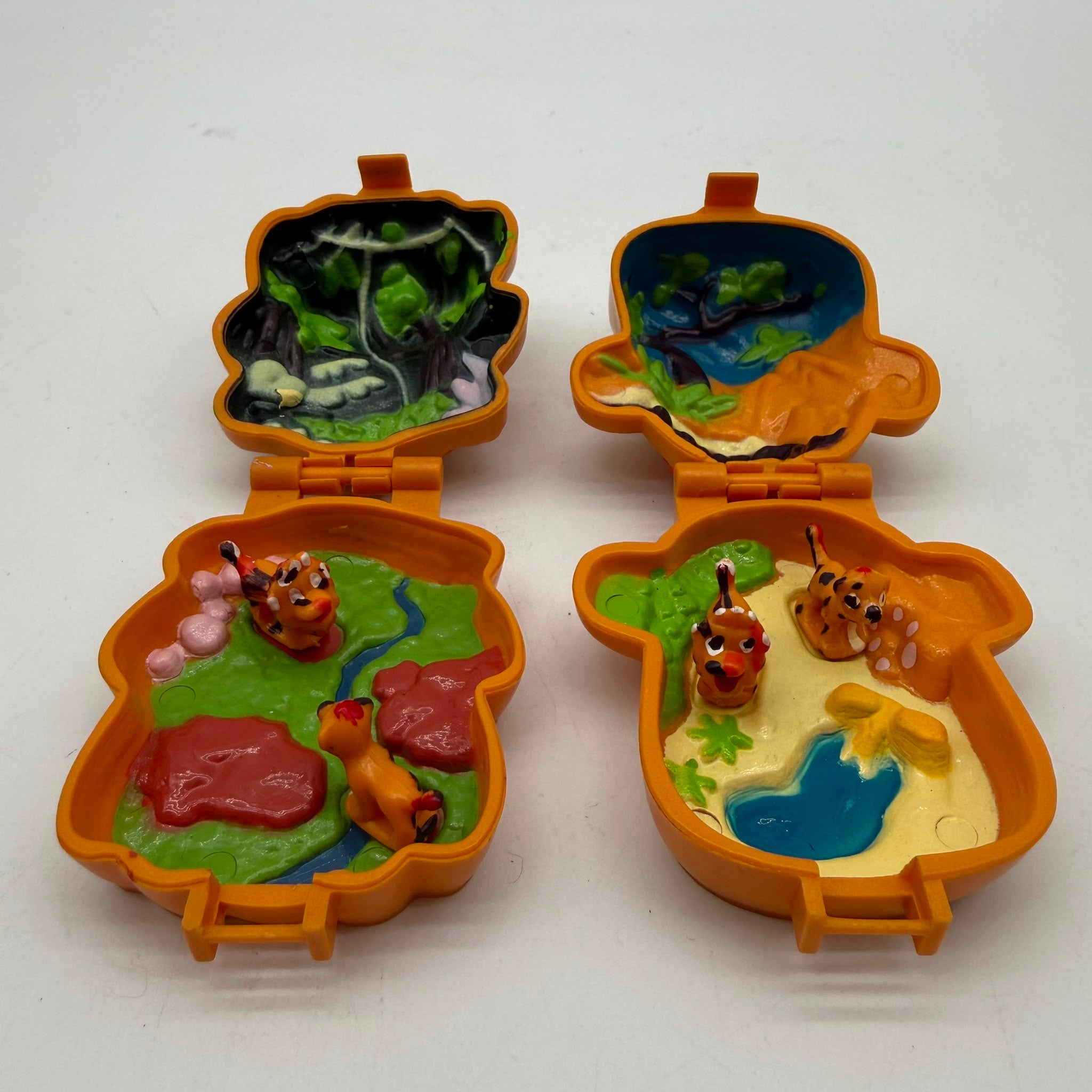 90s Your Little Locket Jungle Playset Lion and Lioness x2