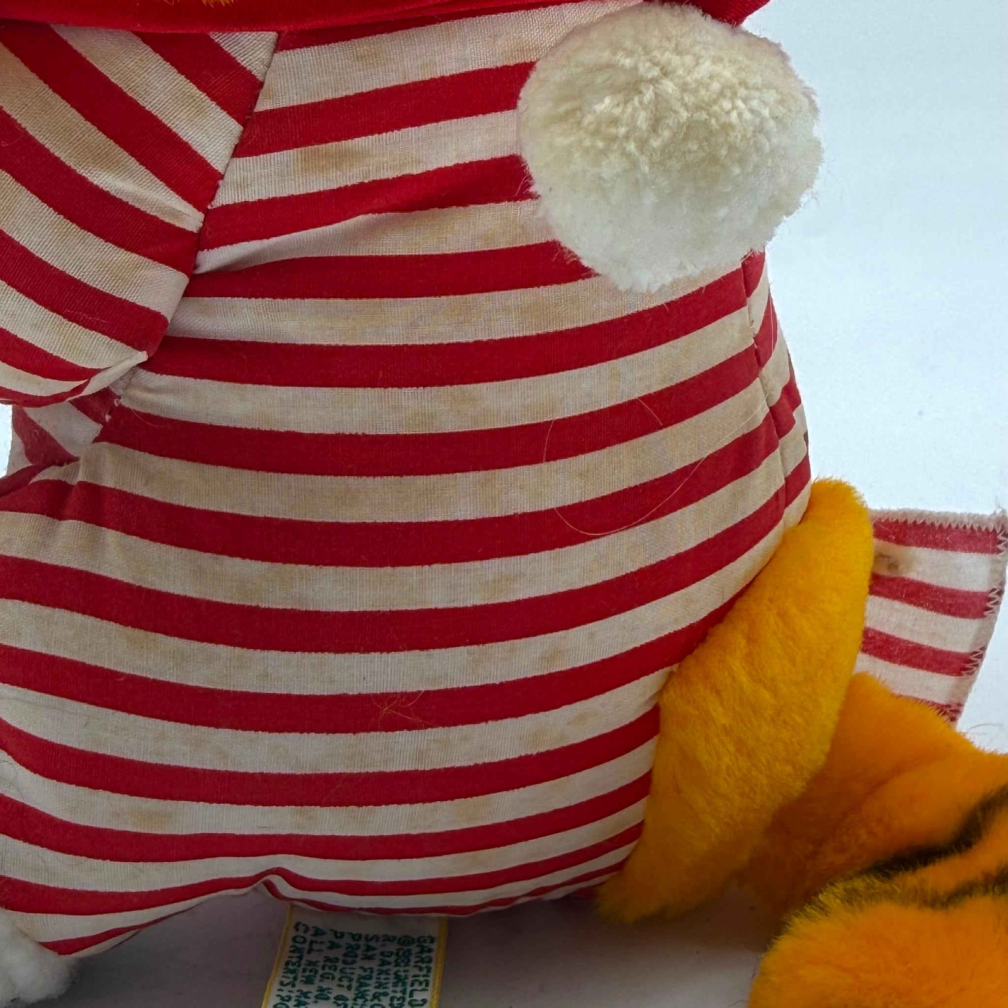 Vintage Bedtime Garfield 1981 Jim Dakin Plushy With Tags