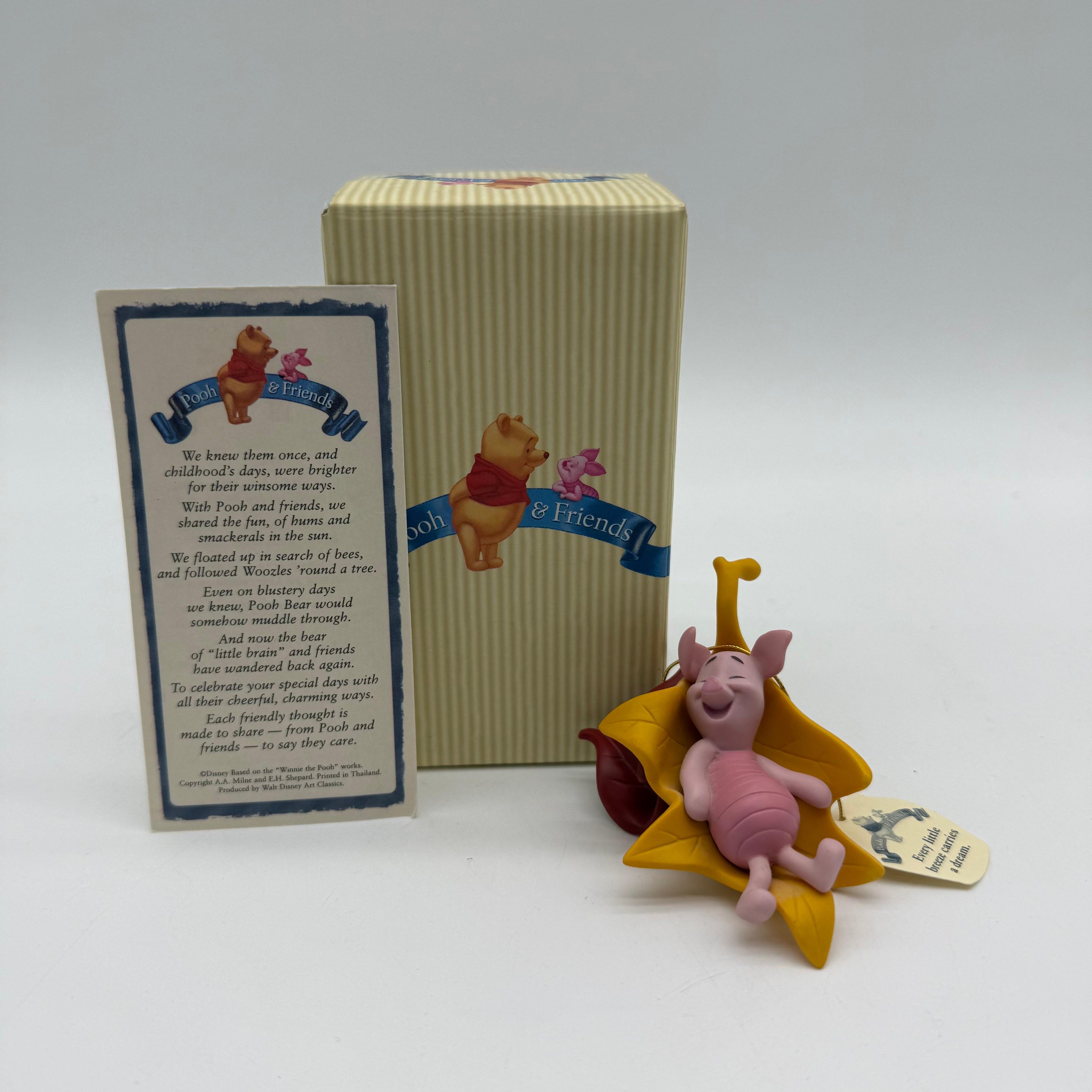 Disney Pooh & Friends Piglet ‘Every little breeze carries a dream - Figurine VGC