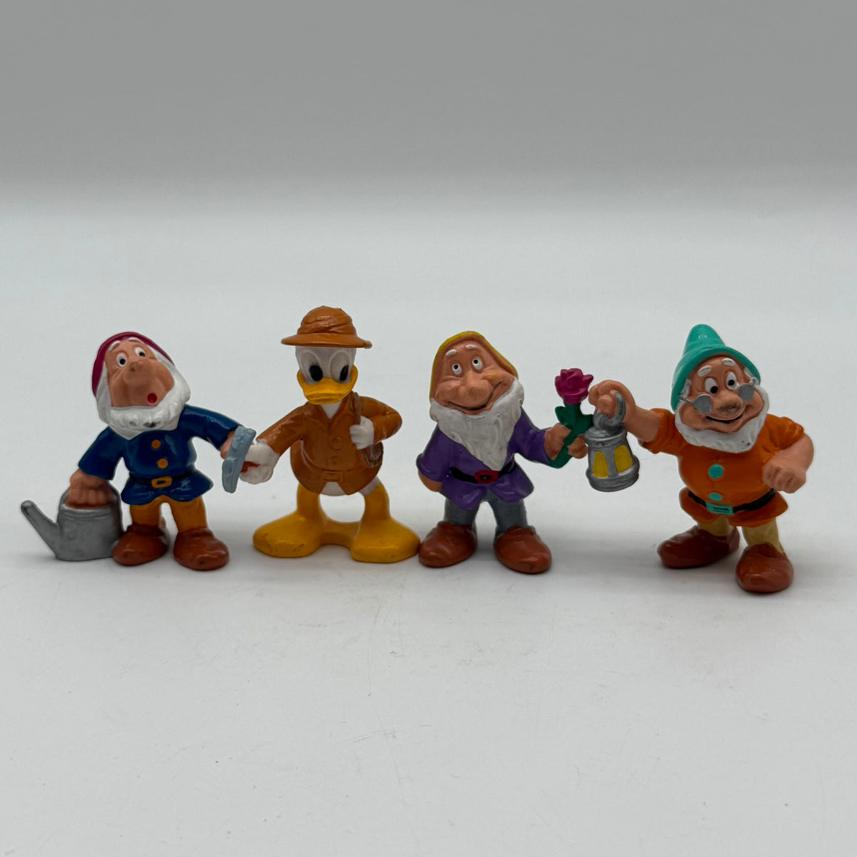 Disney PVC Figure Bundle Snow White Dwarfs, Donald Duck x4