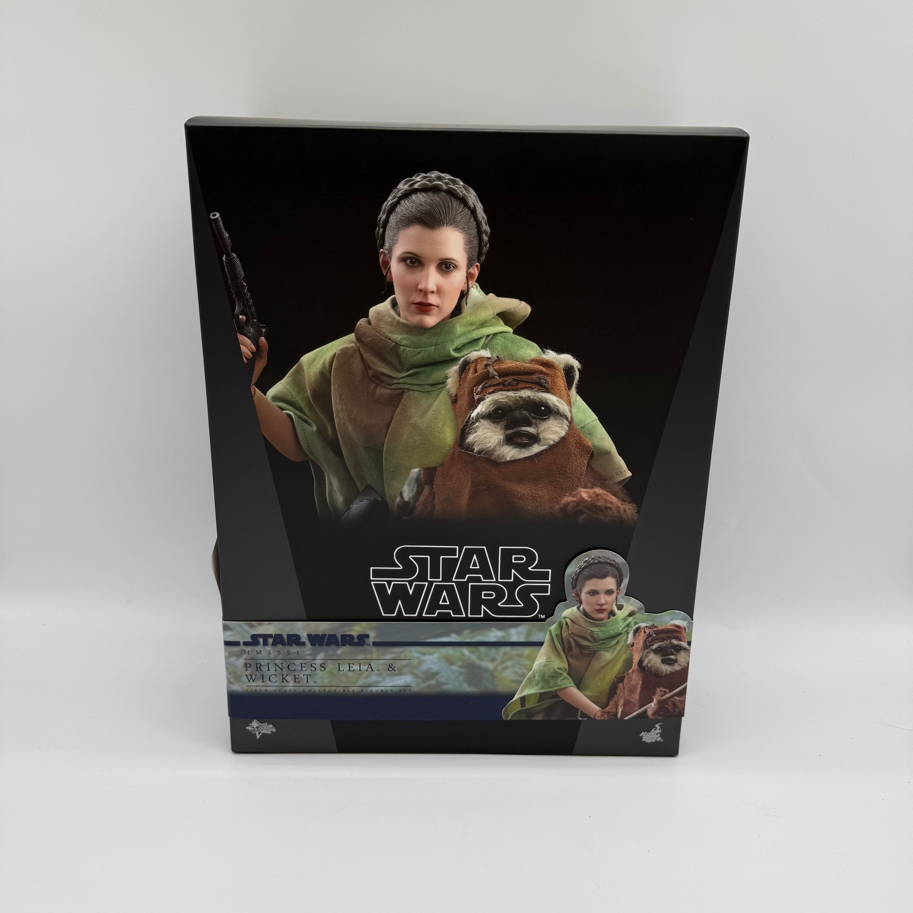 Star Wars Hot Toys Princess Leia & Wicket MMS551 1/6 scale Action Figure