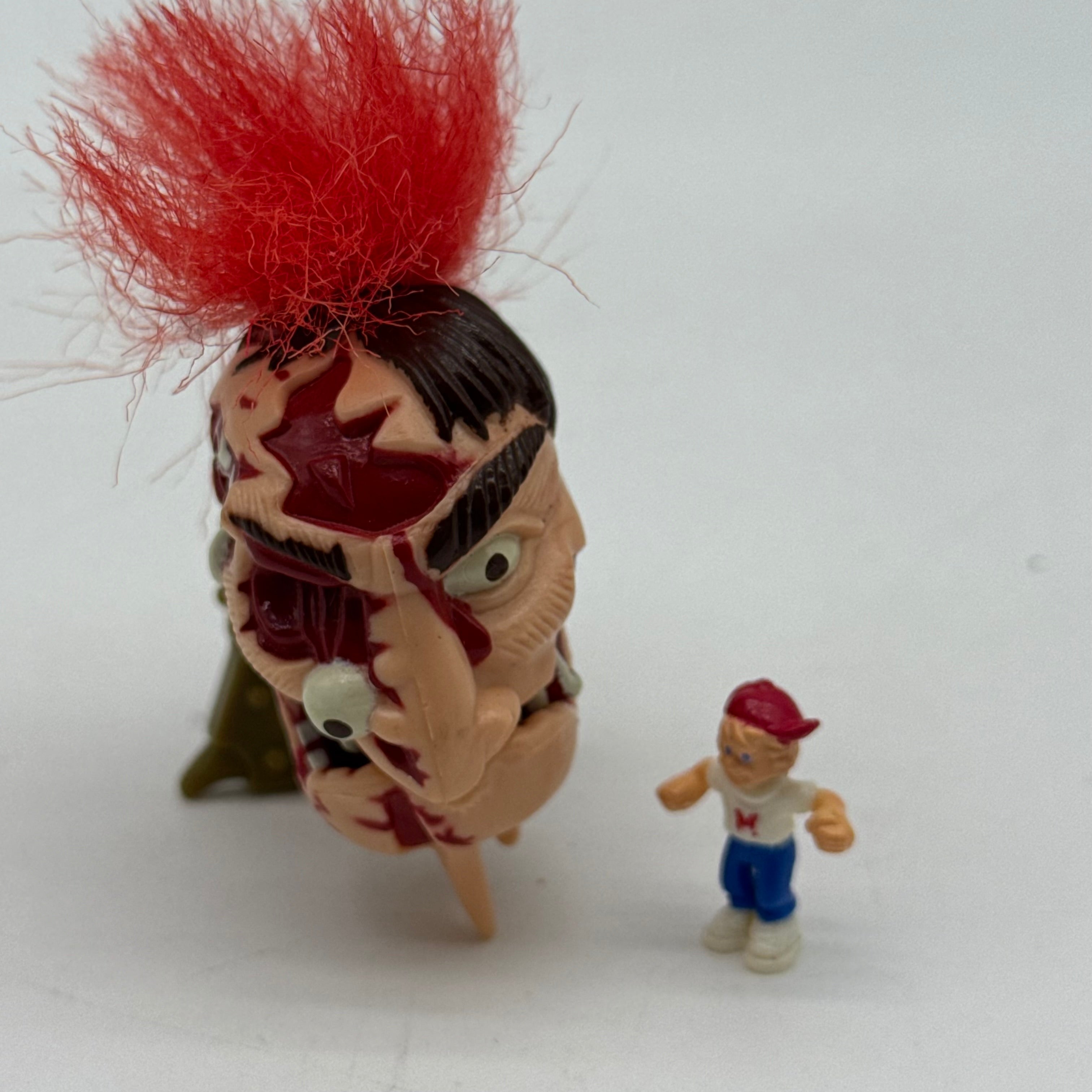 Mighty Max Bluebird Toys Shrunken Heads Karbon Complete