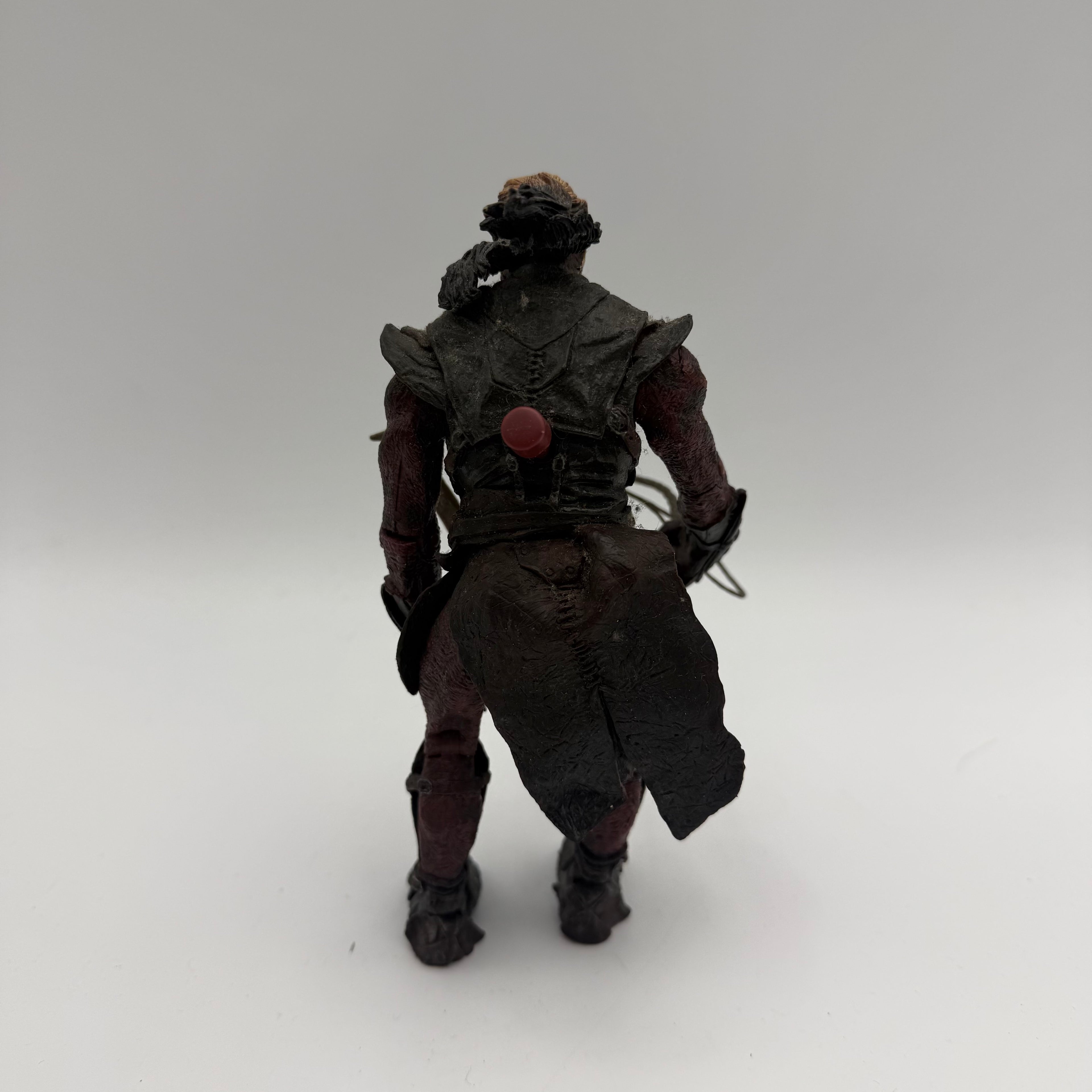 Lord of the Rings Uruk-Hai Ugluk Action Figure