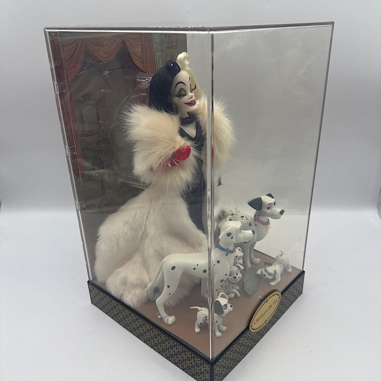 Disney Store Fairytale Cruella De Vil Limited Edition Dolls - Sealed