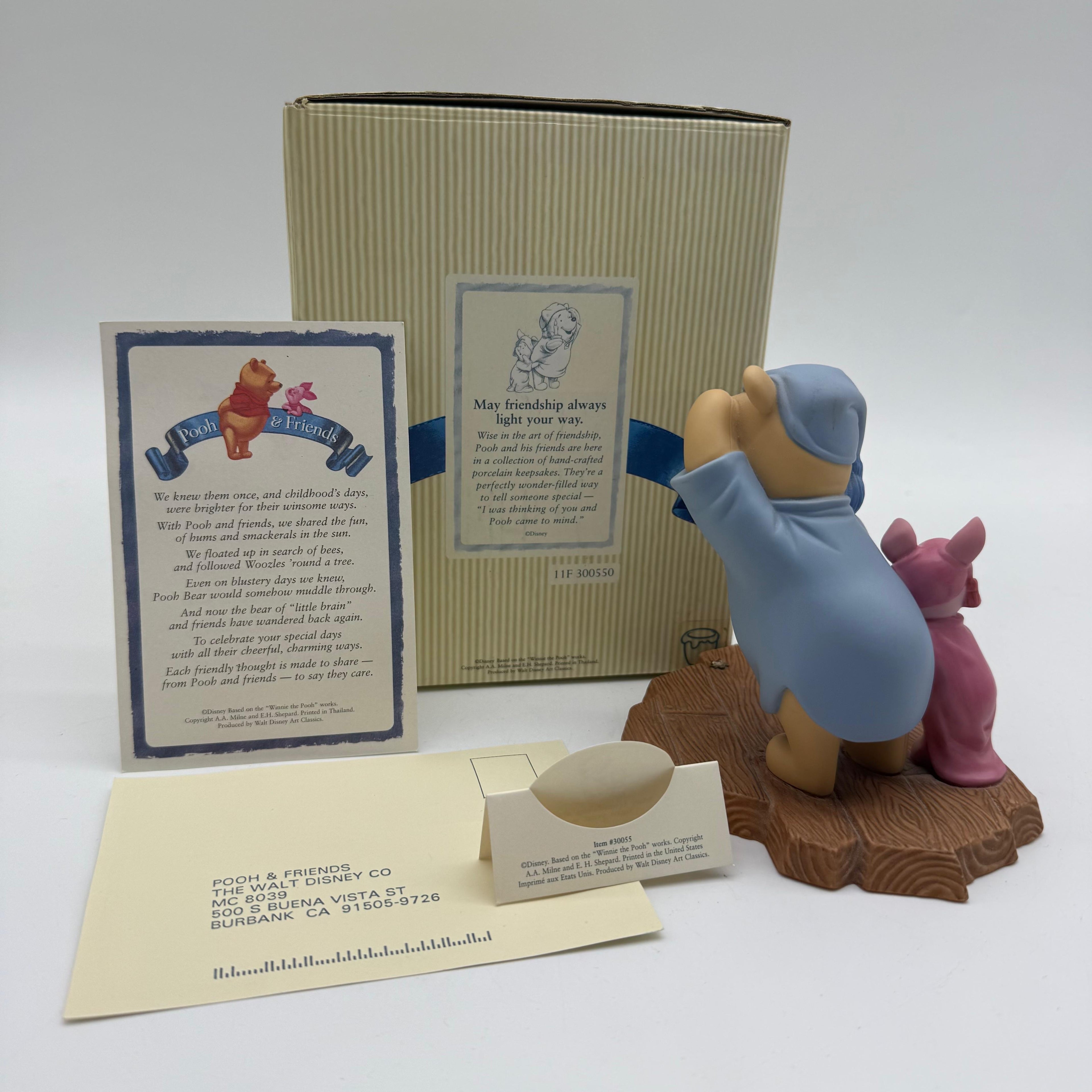 Disney Pooh & Friends ‘may friendship always light your way’- Figurine VGC