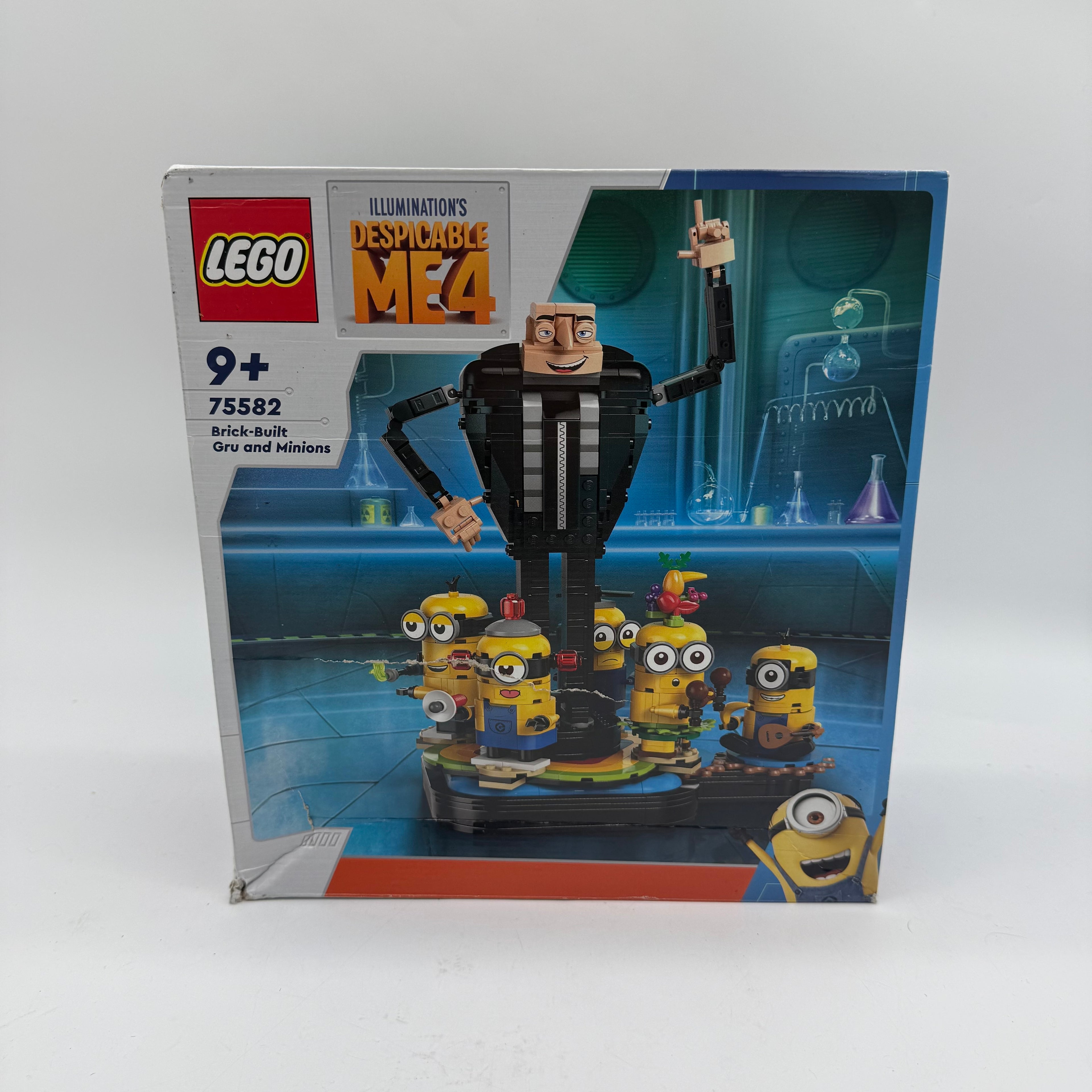 LEGO Minions 75582 Gru and Minions Boxed Complete