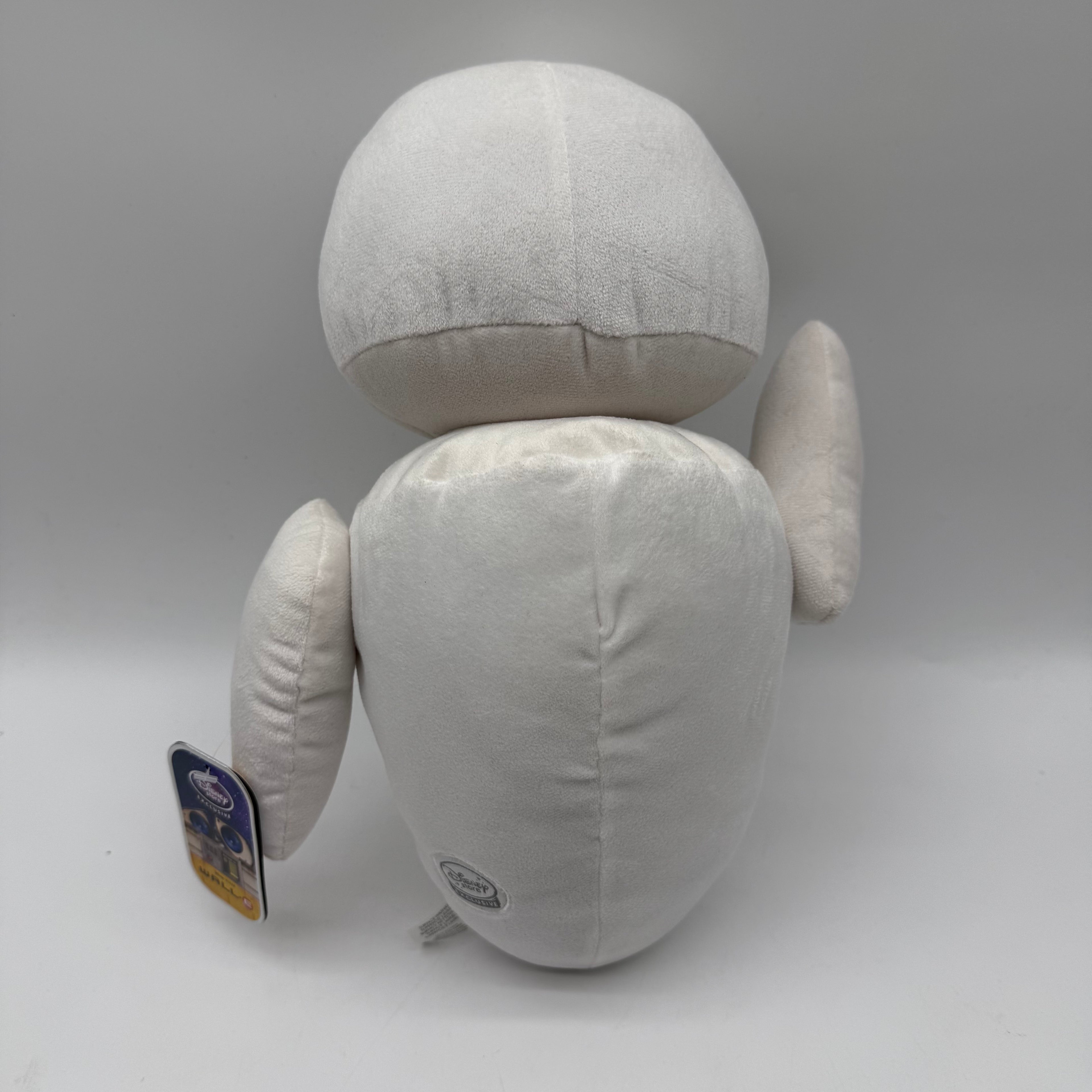 The Disney Store Exclusive Wall-E Eve 14' Plush New with tags