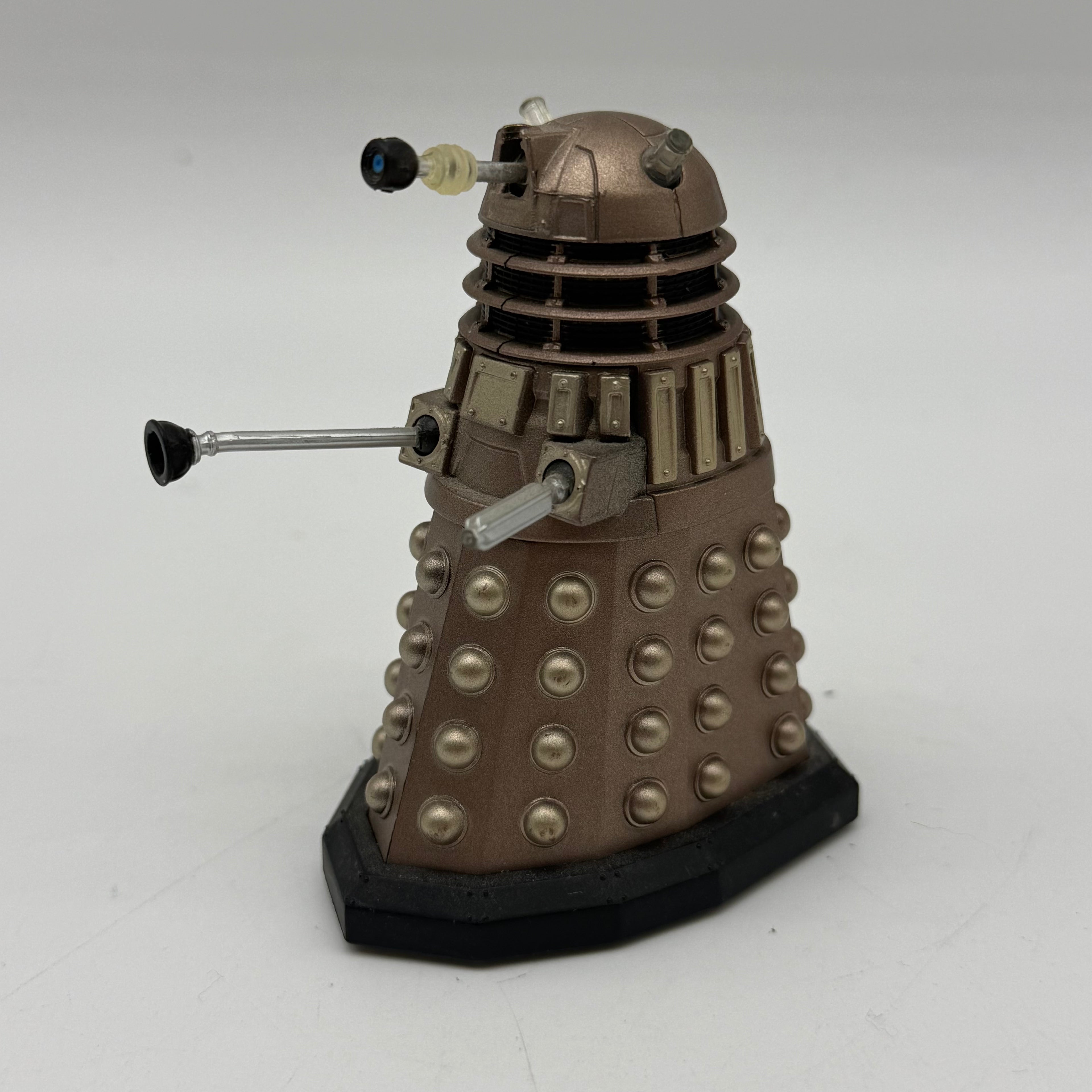 Doctor Who Character Options Electronic Moving Gold Dalek 3.75'