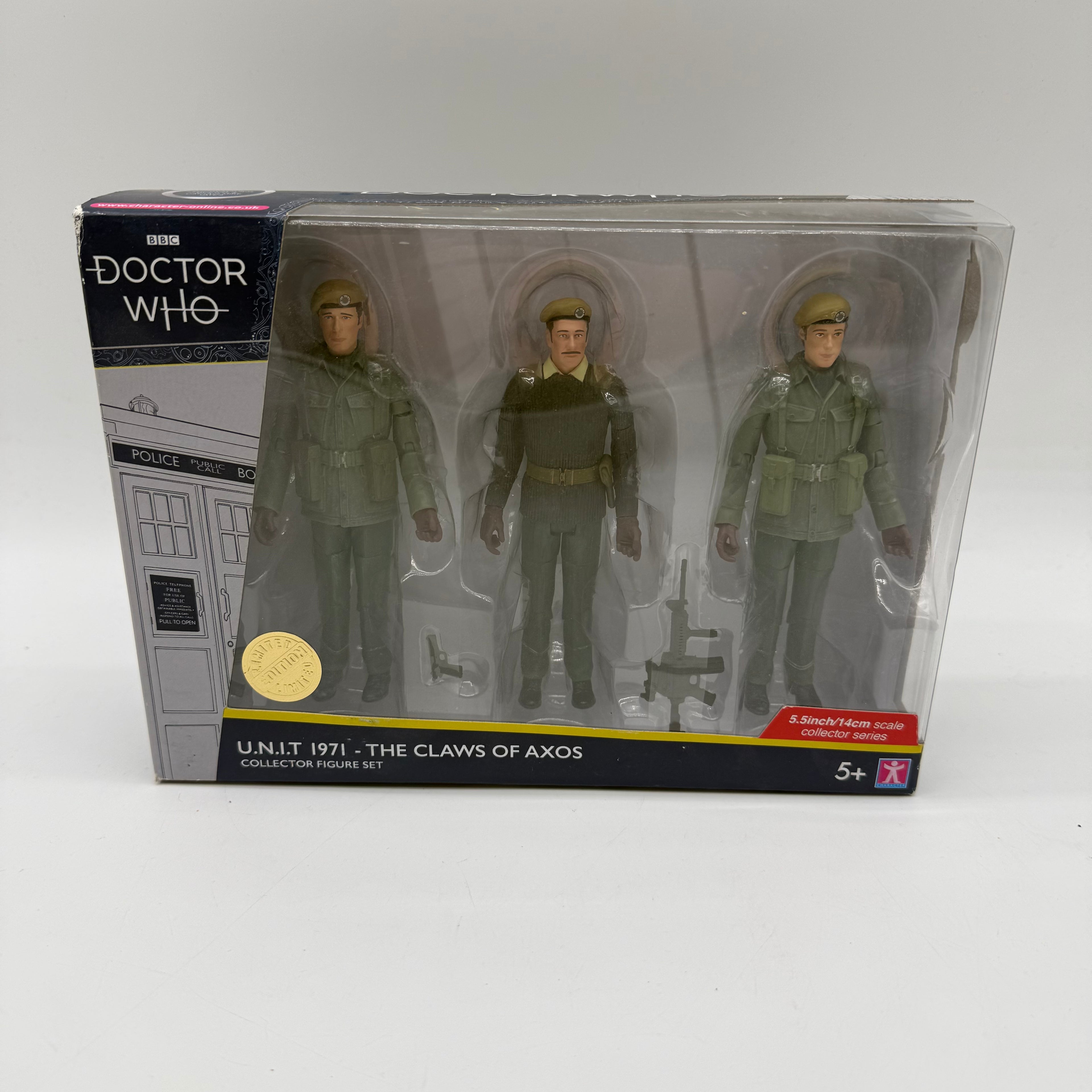 Doctor Who Character Options U.N.I.T 1971 The Claws of Axos Set