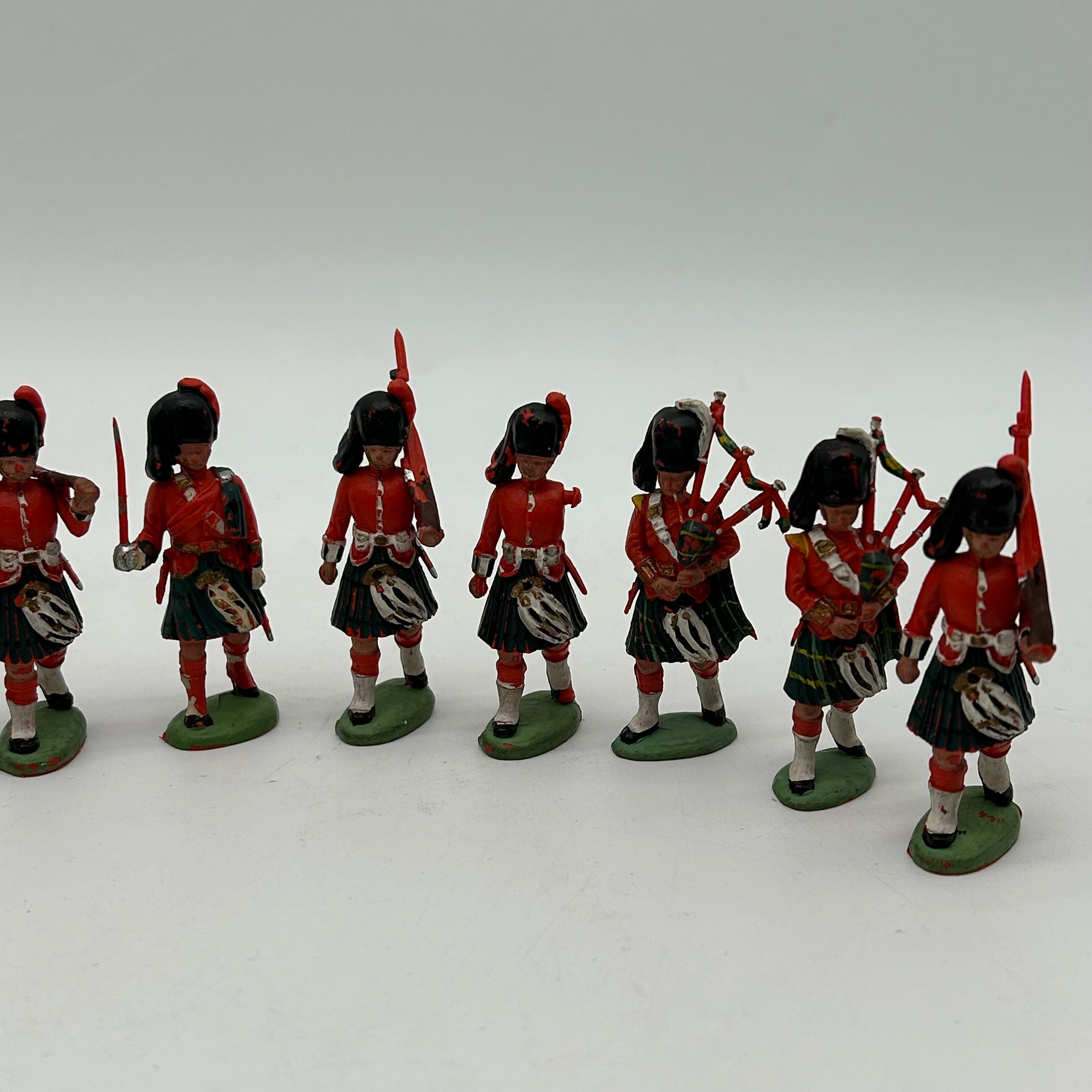 Vintage Herald 1960s Toy Soldiers Bundle x16