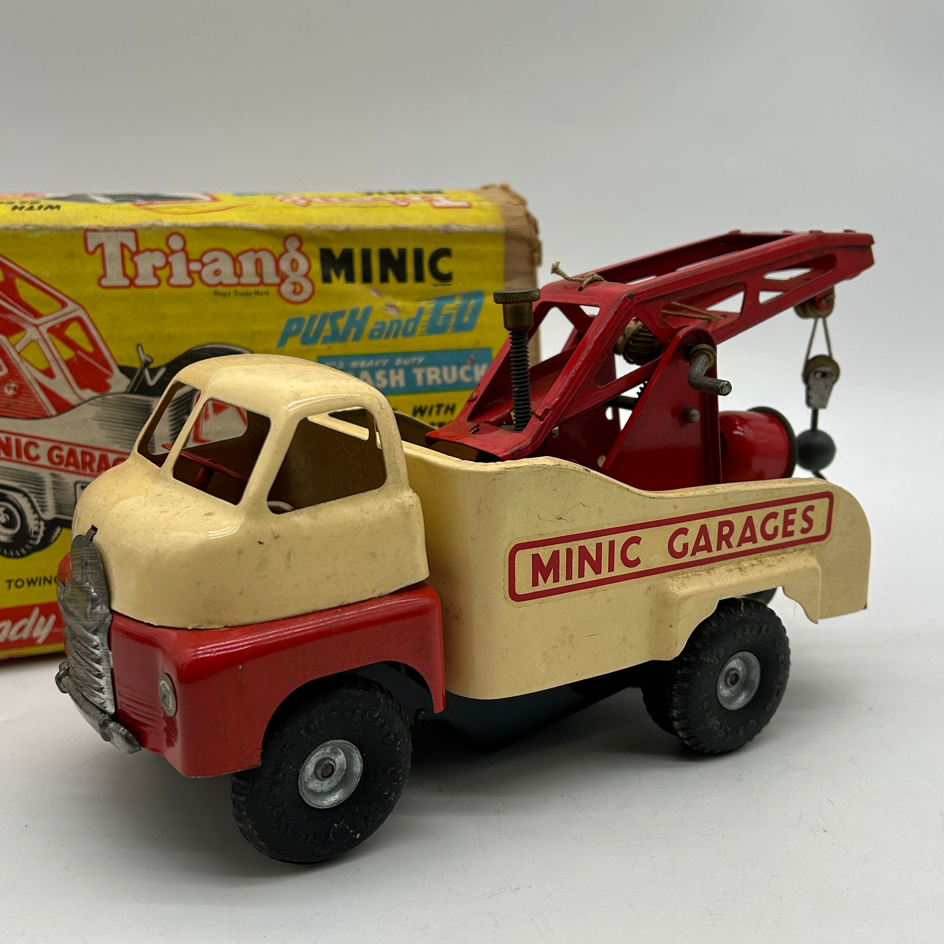 Triang Minic No3 Heavy Duty Crash Truck 60s