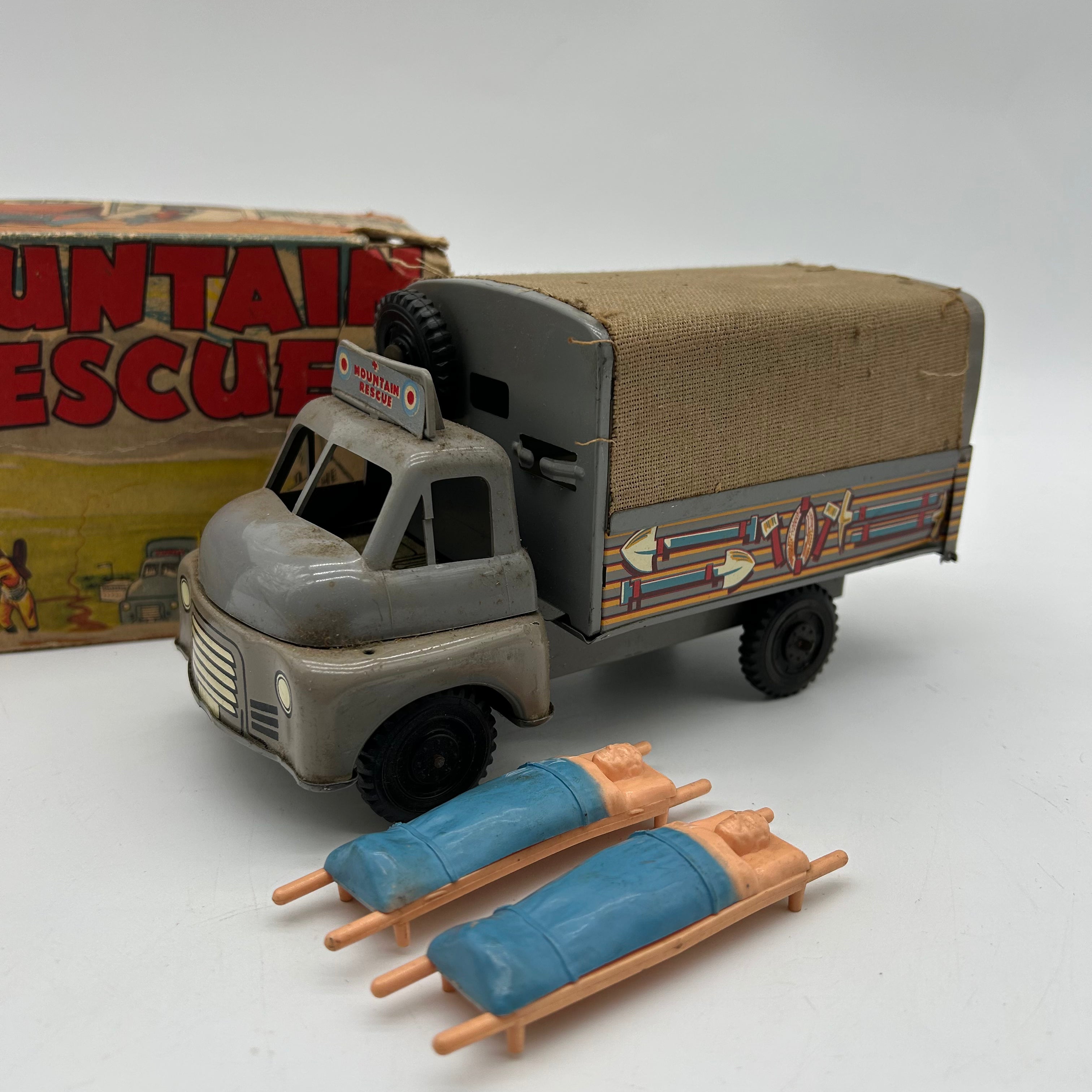 No. 57 R.A.F Mountain Rescue Truck 50s / 60s