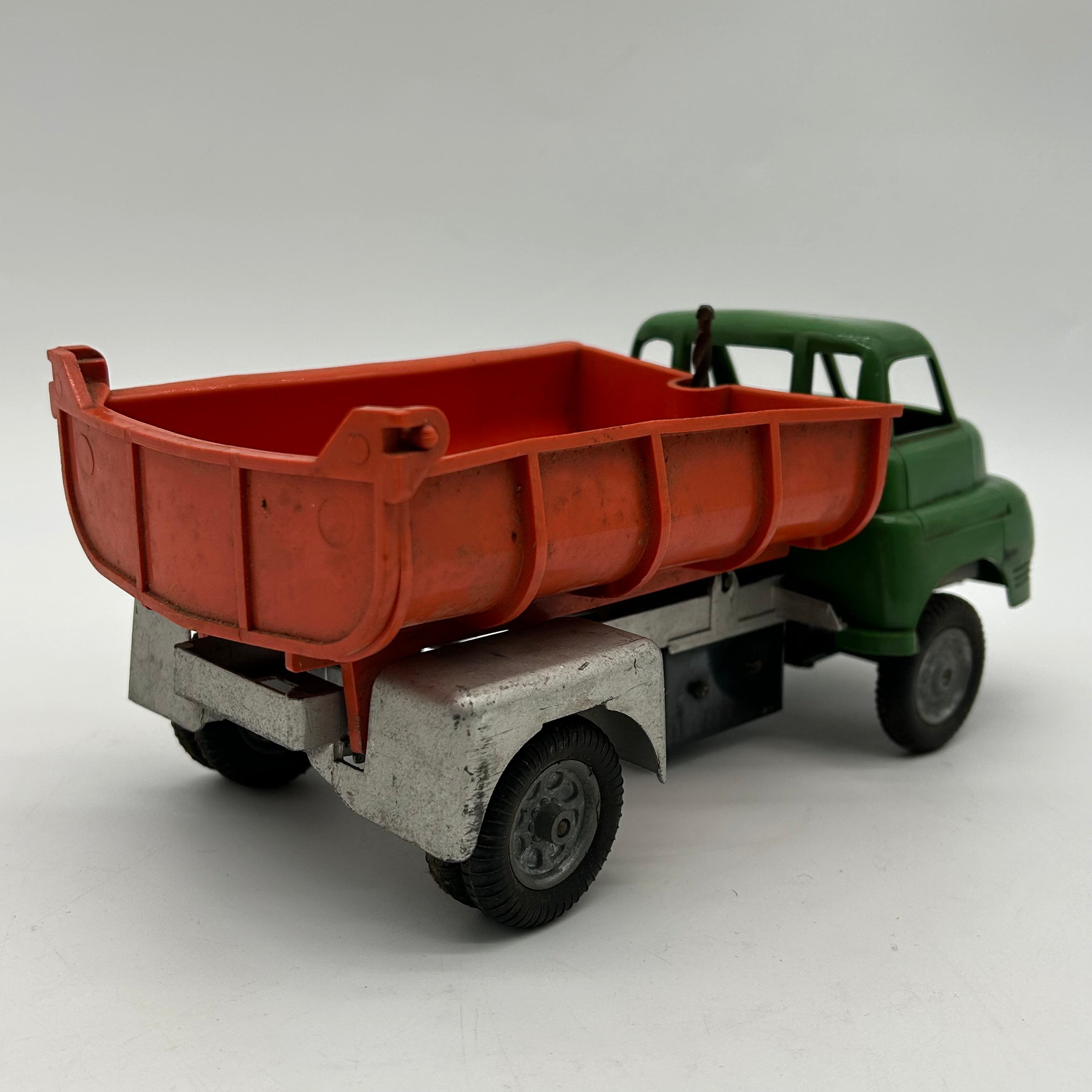 Vintage 1950s Toy Dump Truck Wind up Mechanism